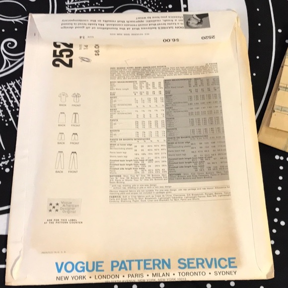 Vintage Vogue American Designer Don Sayers sewing patterns 2520 Size 14 uncut - Picture 5 of 8